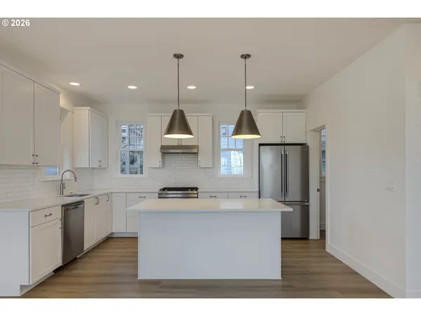 Depoe Bay, OR 97341,640 LILLIAN LN