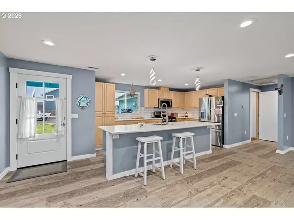 Warrenton, OR 97146,1015 SW 2ND ST