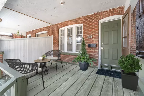 174 Arlington AVE, Toronto, ON M6C 2Z2