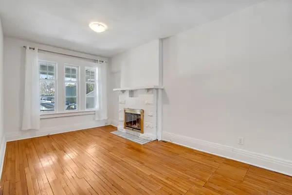 Toronto, ON M6C 2Z2,174 Arlington AVE