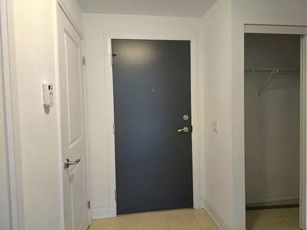 Brampton, ON L6P 0Y6,85 Attmar DR #331