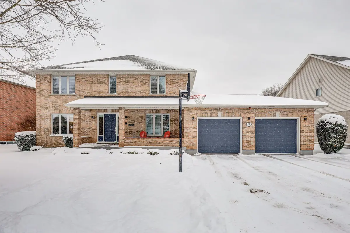 14 Cobblestone RD, London East, ON N5Y 5M6