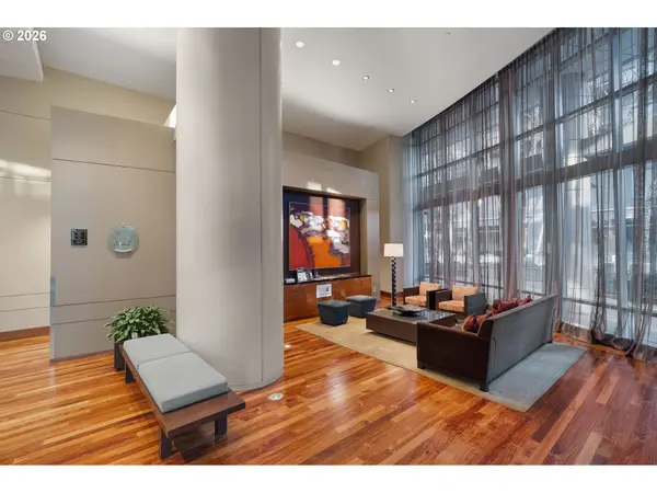 Portland, OR 97239,3601 S RIVER PKWY #1207