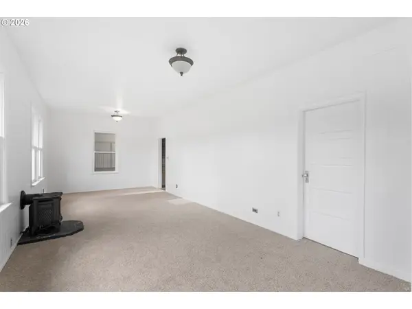 108 SE FRANKLIN ST, Camas, WA 98607