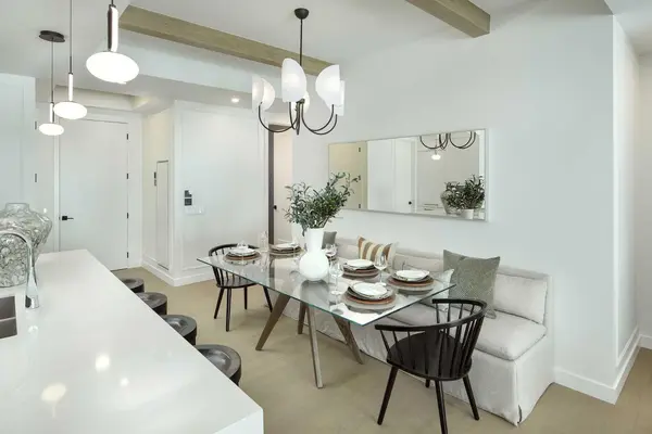 4185 Norford AVE NW #204, Calgary, AB T2L 2K7