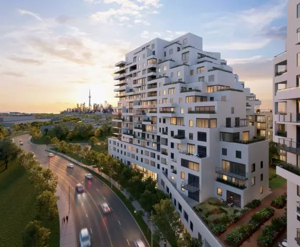 1050 Eastern AVE S #806, Toronto, ON M4L 0B7