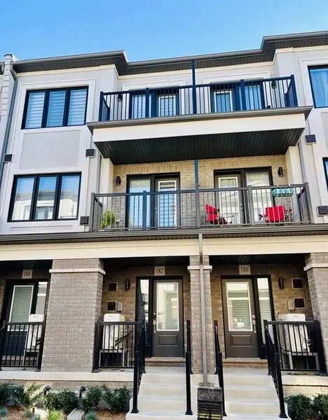 182 MATAWIN LN, Richmond Hill, ON L4B 3X9