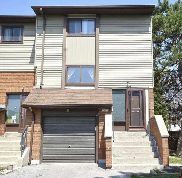 71 Carleton PL, Brampton, ON L6T 3Z4