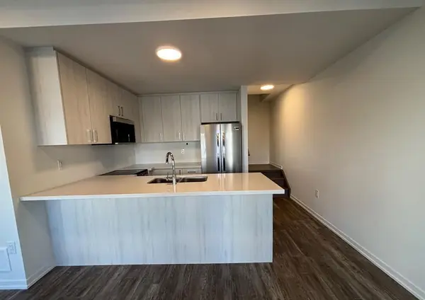 182 MATAWIN LN, Richmond Hill, ON L4B 3X9