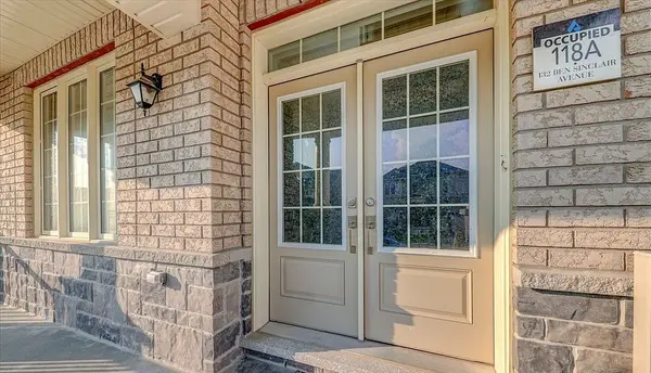 East Gwillimbury, ON L4N 0Z2,132 Ben Sinclair AVE