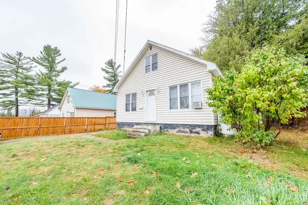 North Algona Wilberforce, ON K0J 1T0,8613 60 HWY