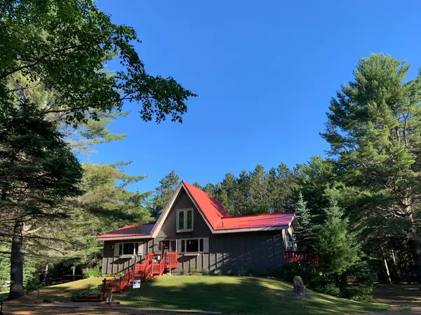 2883 Hwy 60 HWY, Lake Of Bays, ON P0A 1H0