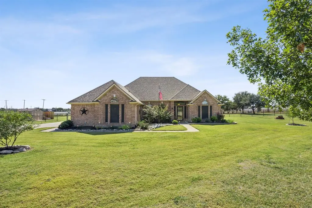 909 Morton Hill Lane, Haslet, TX 76052