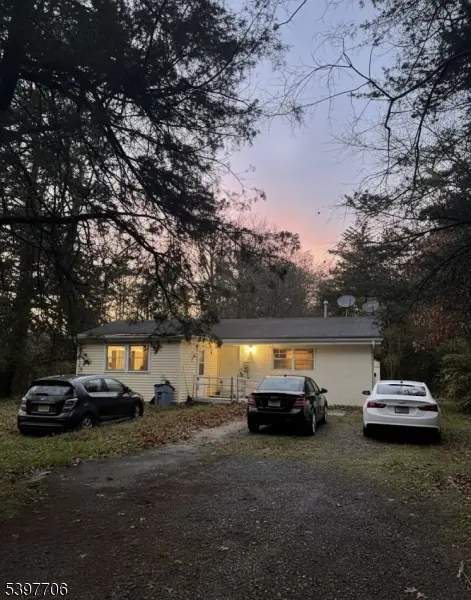 729 6Th Rd, Buena Vista Twp., NJ 08346