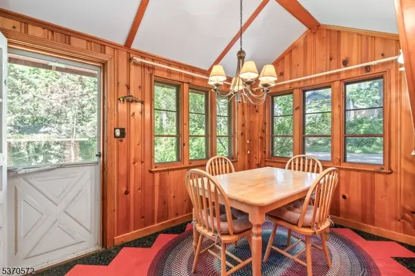 209 Alturas Rd, Vernon Twp., NJ 07422