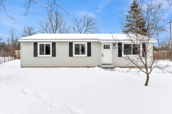 12 Faust CT, Ann Arbor, MI 48108