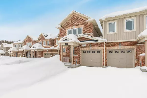 Barrie, ON L4N 3J1,19 Frank's WAY