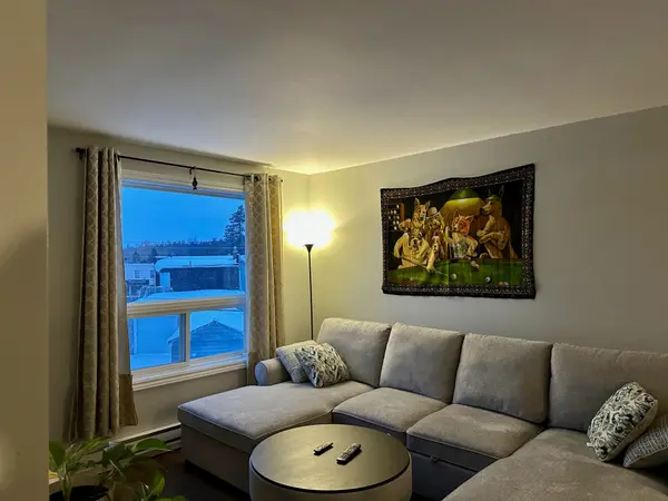 206 Perry ST #A4, Clearview, ON L0M 1S0