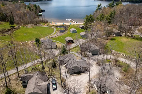 1052 RAT BAY RD #112-8, Lake Of Bays, ON P1H 2J6