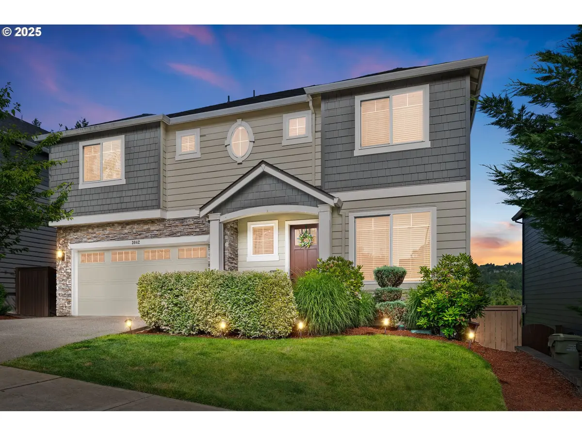 3042 NW PARKHURST TER, Portland, OR 97229