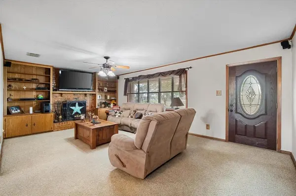 230 FCR 141, Streetman, TX 75859