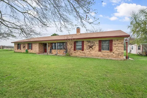 230. FCR 141, Streetman, TX 75859