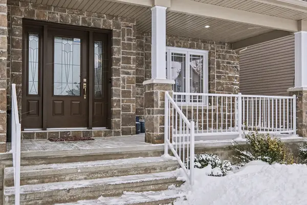 7 Richer ST W, North Stormont, ON K0A 1R0