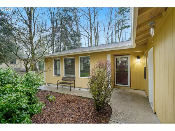 Kelso, WA 98626,321 ROLLINGWOOD DR