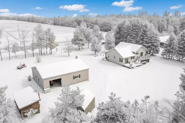 Oro-medonte, ON L0L 1T0,70 LINE 12 SOUTH Line