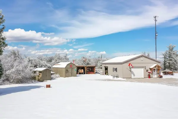 Oro-medonte, ON L0L 1T0,70 LINE 12 SOUTH Line