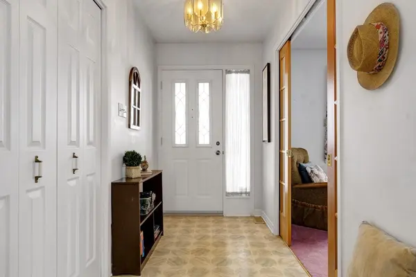 Carp - Huntley Ward, ON K0A 1L0,594 Old Coach RD