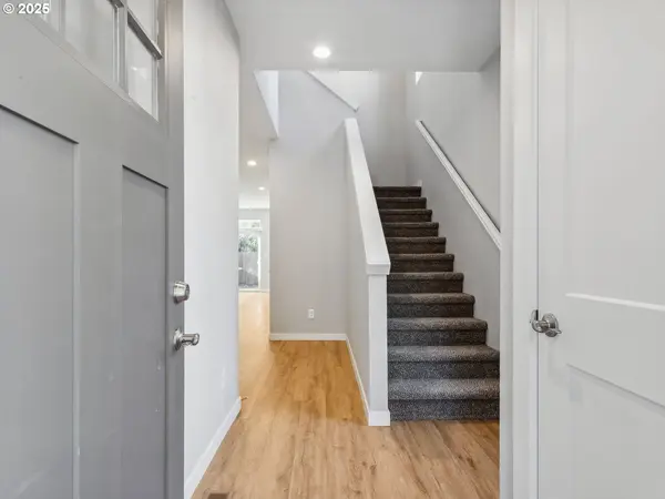 2421/2417 NE 54TH ST, Vancouver, WA 98663