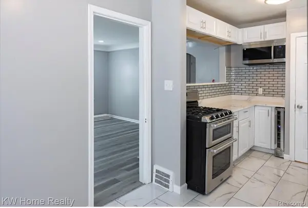 20051 Prairie ST, Detroit, MI 48221