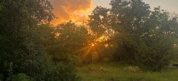 142 Mulligan Lane, Azle, TX 76020