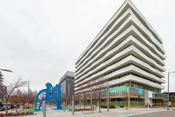 Toronto C08, ON M5A 0S8,60 Tannery RD #408