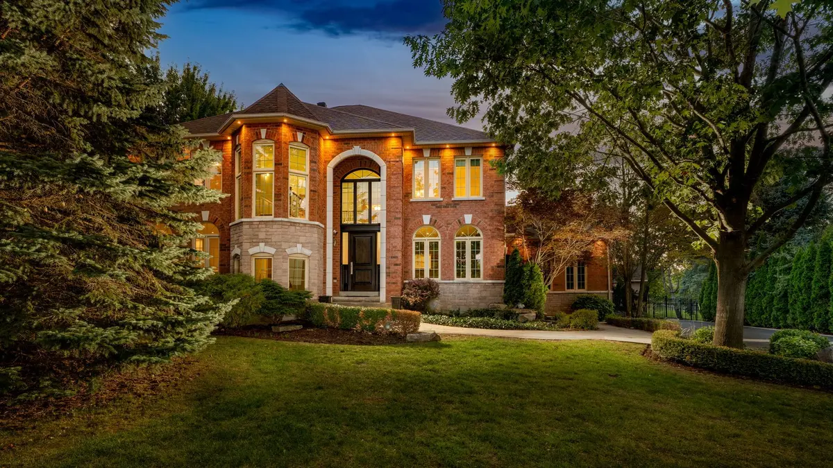 King, ON L0G 1N0,74 Mactaggart DR