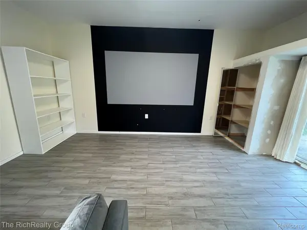 18254 Harman ST, Melvindale, MI 48122