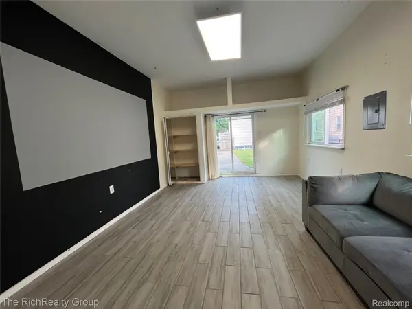 18254 Harman ST, Melvindale, MI 48122