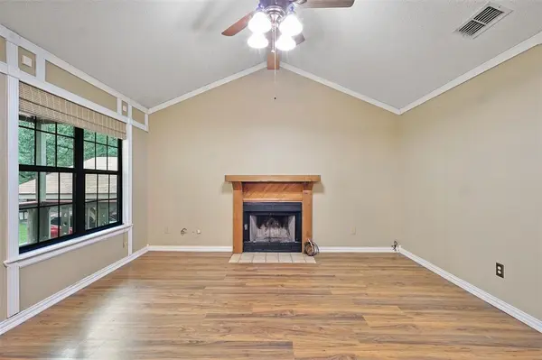 194 Oak Shadows Cove, Holly Lake Ranch, TX 75765