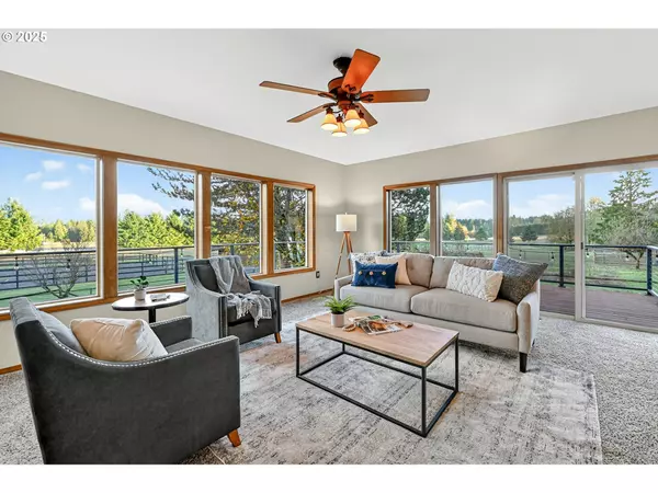 Estacada, OR 97023,37902 SE PORTER RD