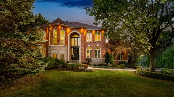 74 Mactaggart DR, King, ON L0G 1N0