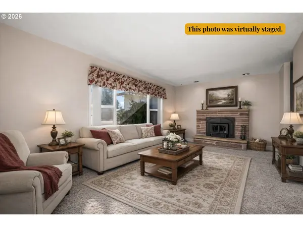 472 SPRINGDALE AVE, Springfield, OR 97477