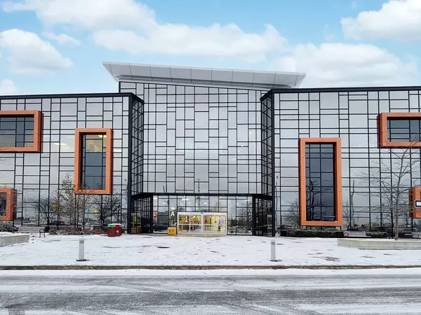 Vaughan, ON L4K 1Z8,7250 Keele ST #90