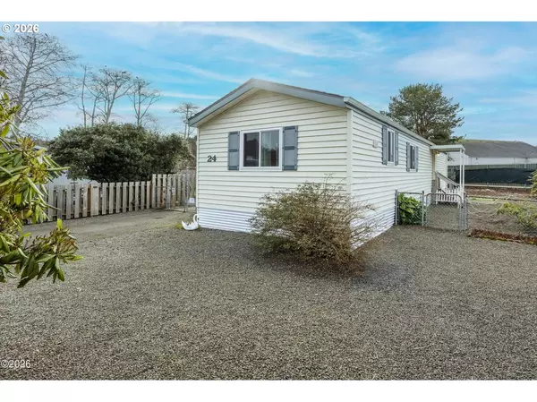 Lincoln City, OR 97367,4800 SE INLET AVE #24