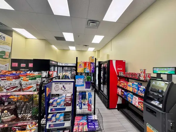 30 Crestridge Common SW #122, Calgary, AB T3B 6K2