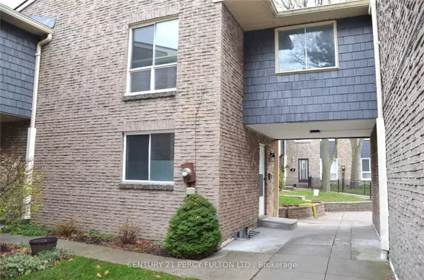 Toronto, ON M2J 4M5,26 Lady Fern WAY