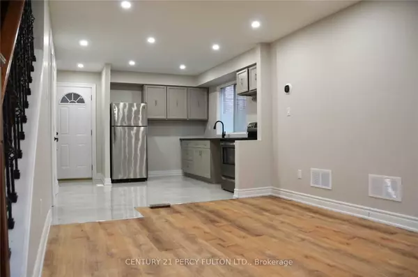 Toronto, ON M2J 4M5,26 Lady Fern WAY