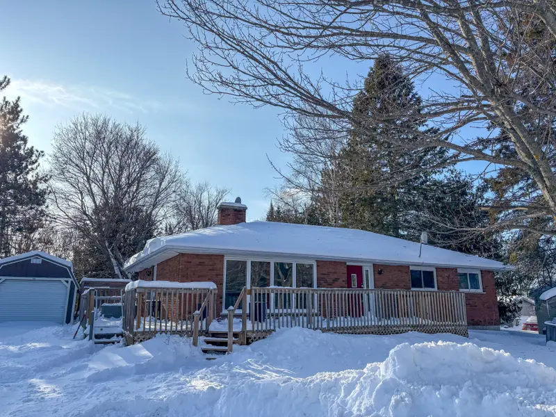 155 Kunopaski RD, Admaston/bromley, ON K7V 3Z7