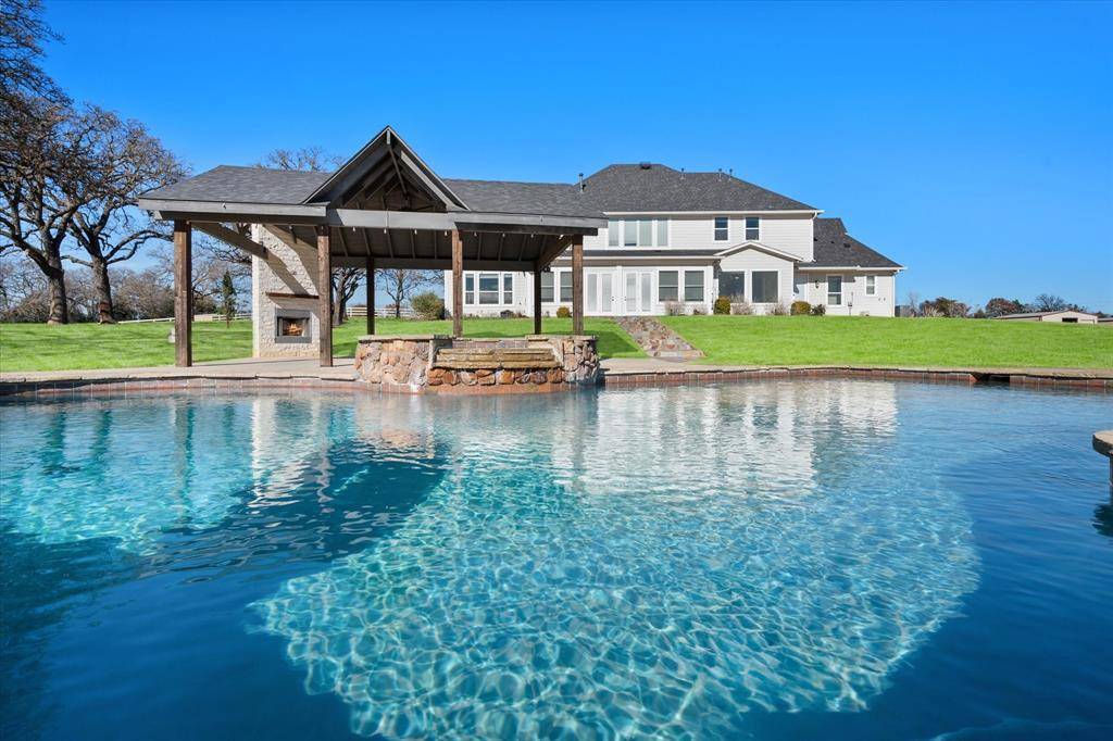 6056 Bennett Lawson Road, Mansfield, TX 76063