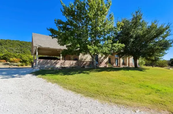 2457 US Highway 83 84, Tuscola, TX 79562